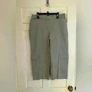 EILEEN FIISHER Women’s Size Petite Med Wide Leg Khaki Cargo Capri Pants Pockets